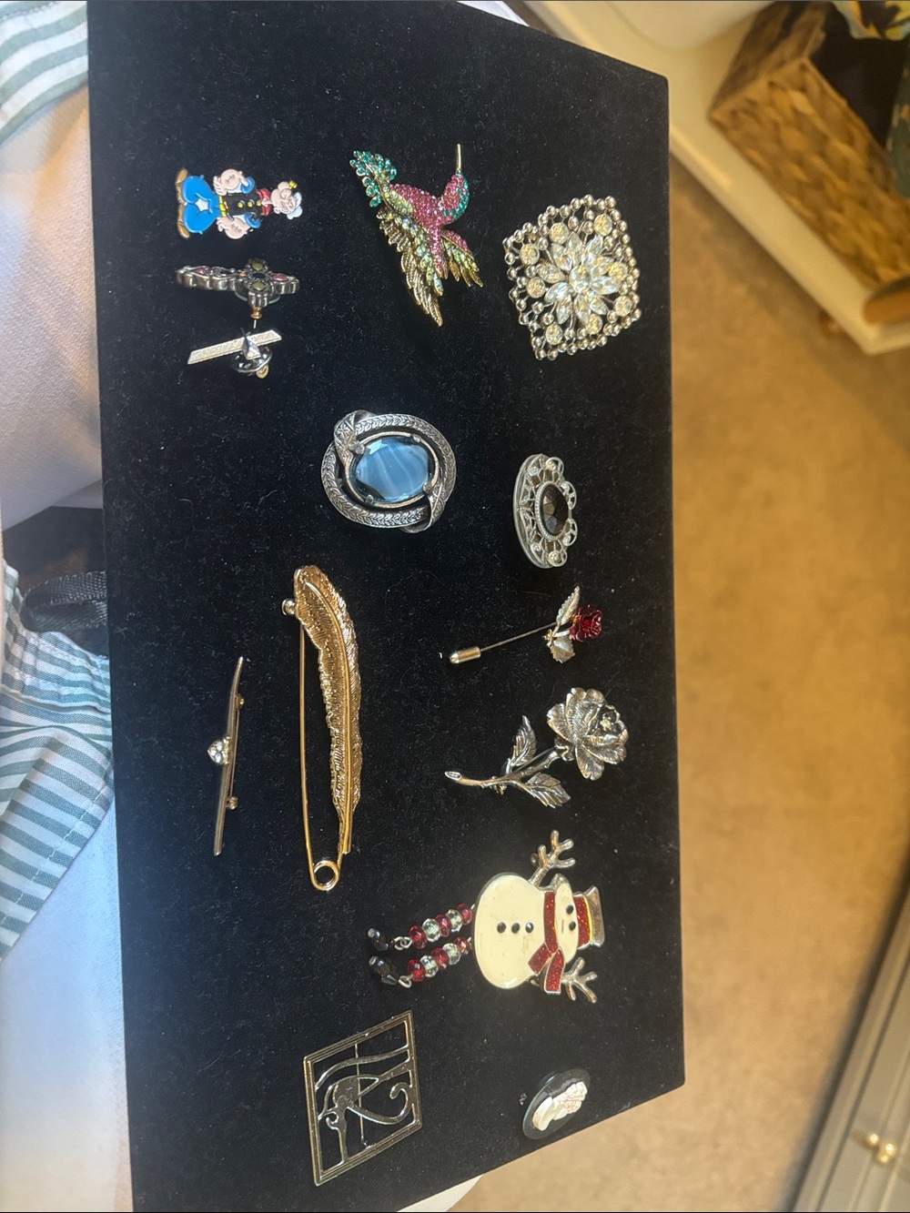 Assorted Women’s Decorative Brooch Pin - Gold & Multicolor Options.